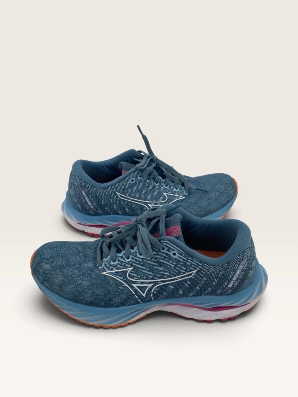 Mizuno Women’s Size 8 Blue Wave Inspire 19 411398 6BCL Running Shoes Sneakers